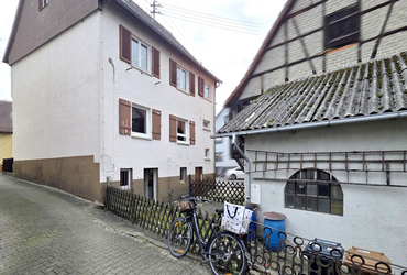 Haus-Garage